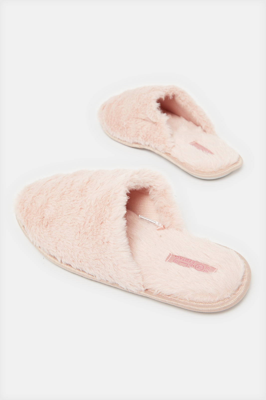 Women Pink Closed Toe Slipper