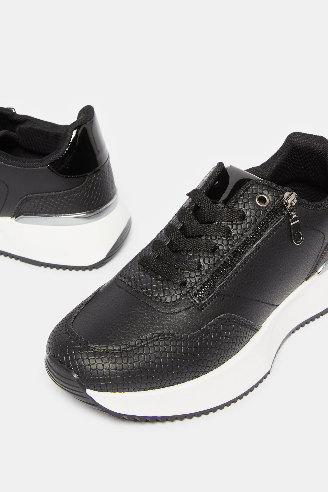 Women Black Textured Lace Up Sneakers