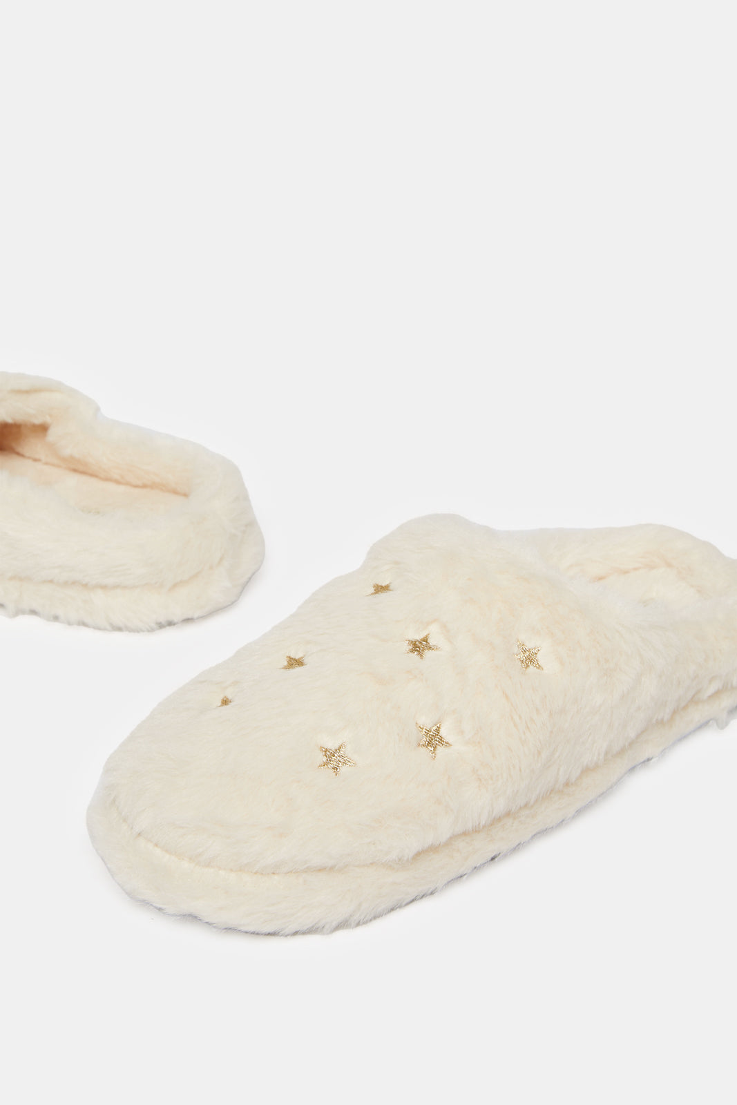 Women Beige Closed Toe Slipper