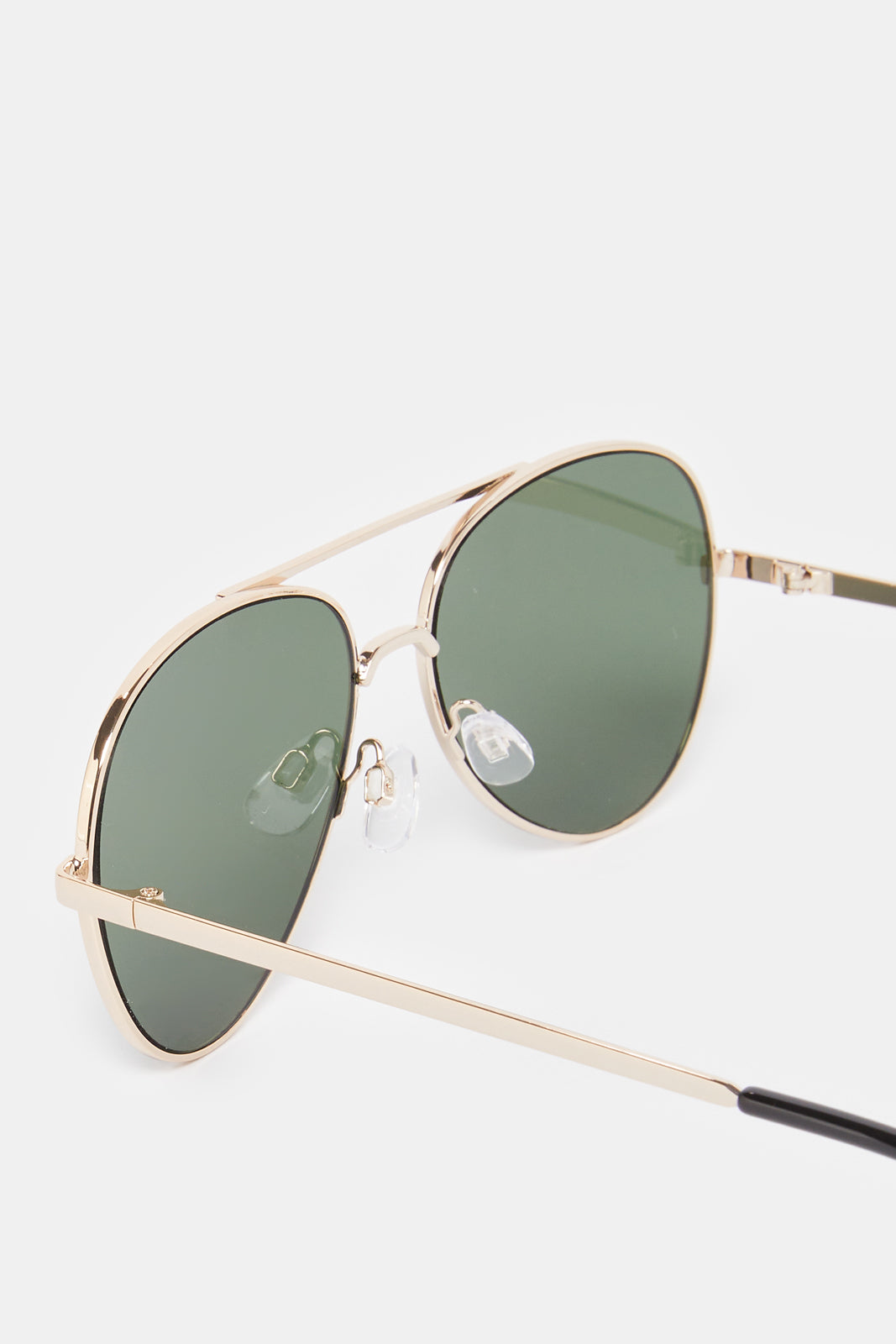 Men Black Aviator Sunglasses