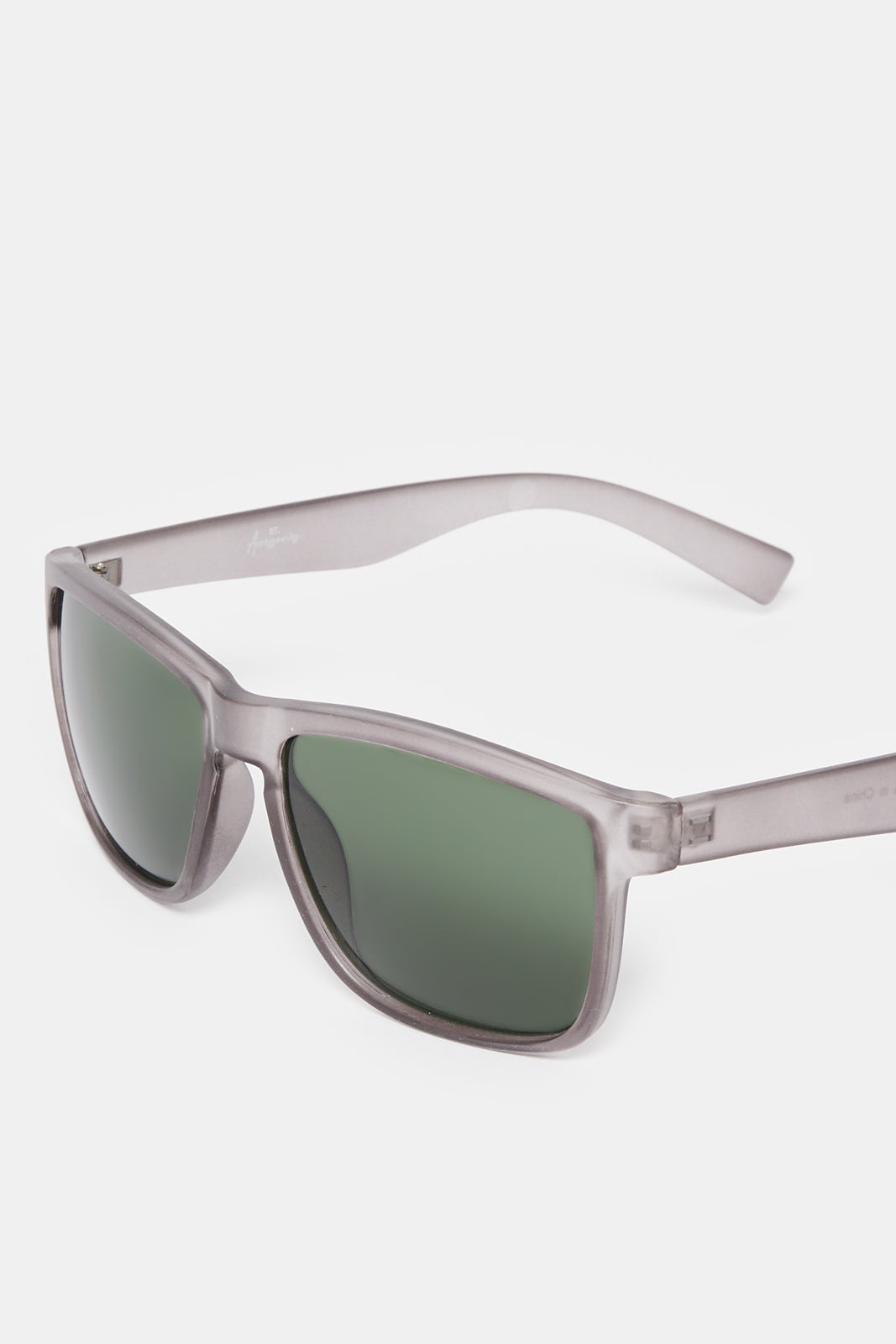 Men Grey Wayfarer Sunglasses