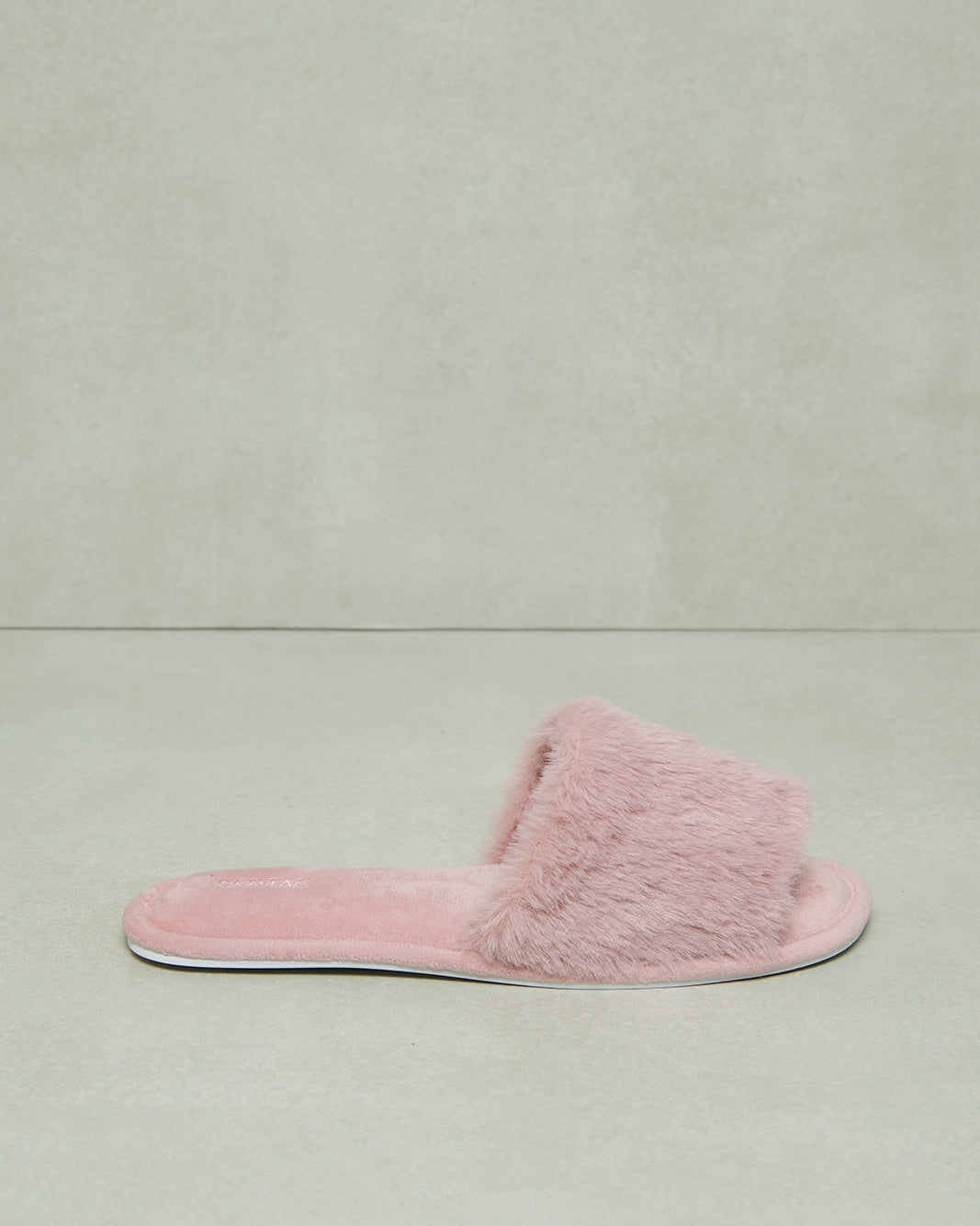 Women Pink Classic Slipper