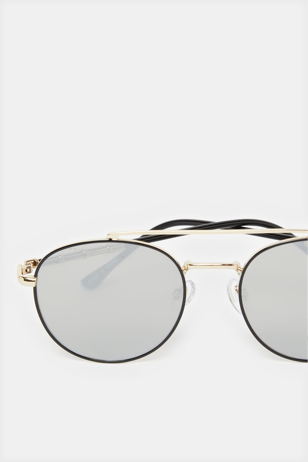 Men Black And Gold Round Sunglasses