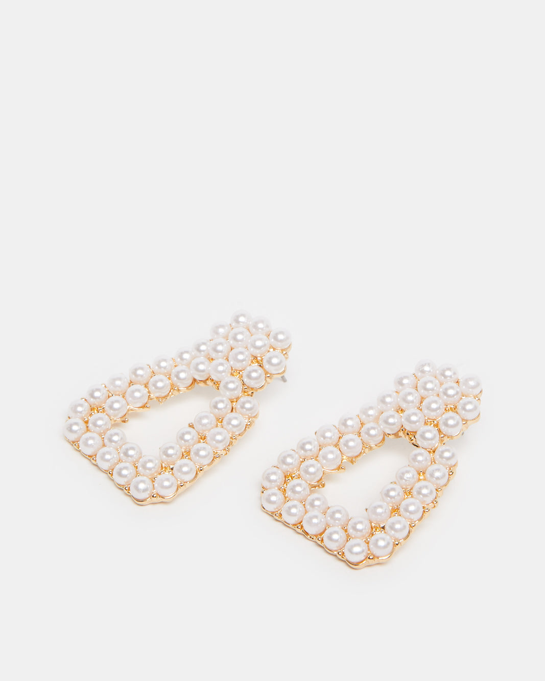 Women Gold Embellished Earring