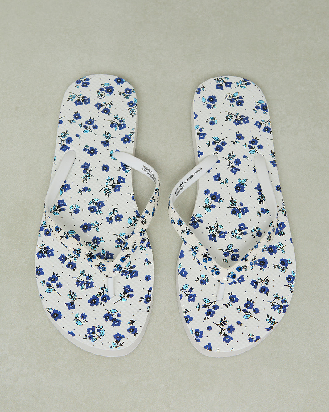 Women White Floral Flip Flop
